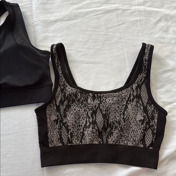Roxy & Fabletics Black and Snake Print Sports Bra Bundle - Picture 3 of 6